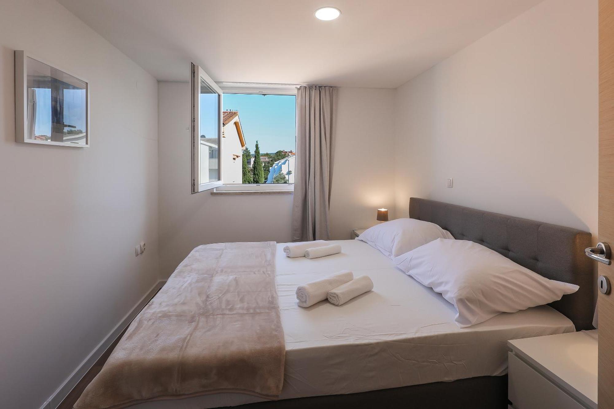 Sea View By Moro Apartment Малинска Екстериор снимка