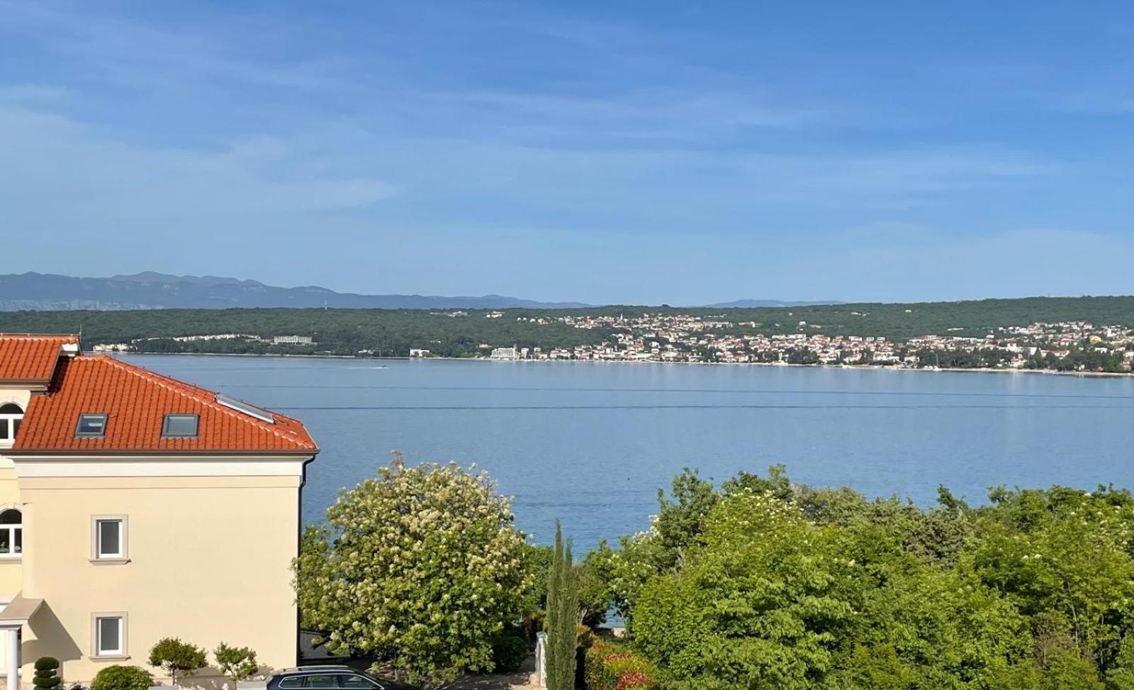 Sea View By Moro Apartment Малинска Екстериор снимка